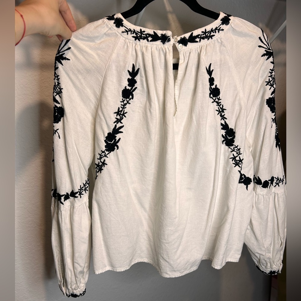 Zara Embroidered Linen Blend Blouse - Picture 5 of 10